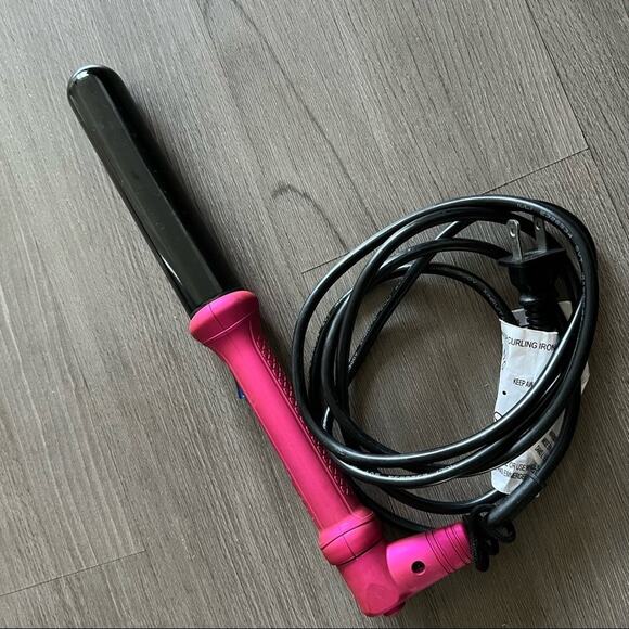NuMe Classic Curling Wand Hot Pink - Picture 1 of 5